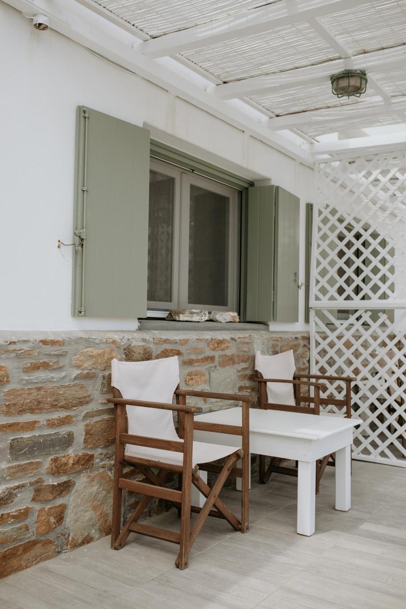 Yi & Thalassa Living By Khi Kíthnos Exteriör bild